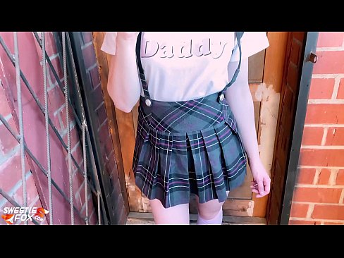 ❤️ Pelajar sekolah Menghisap batangnya dalam-dalam dan meniduri bukannya kelas. Video seks pada ms.hentaibar.ru ❌